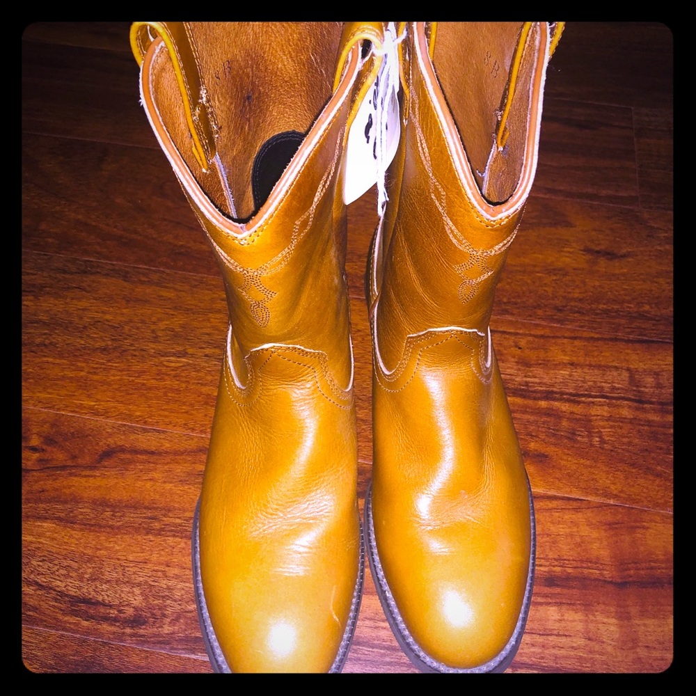 Never worn